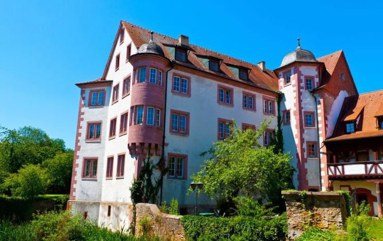 Burg Lohrbach, Germany